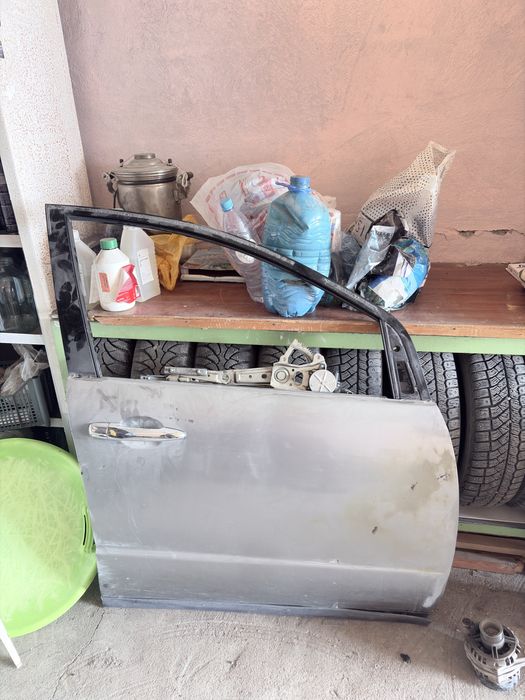 Продам двери субару