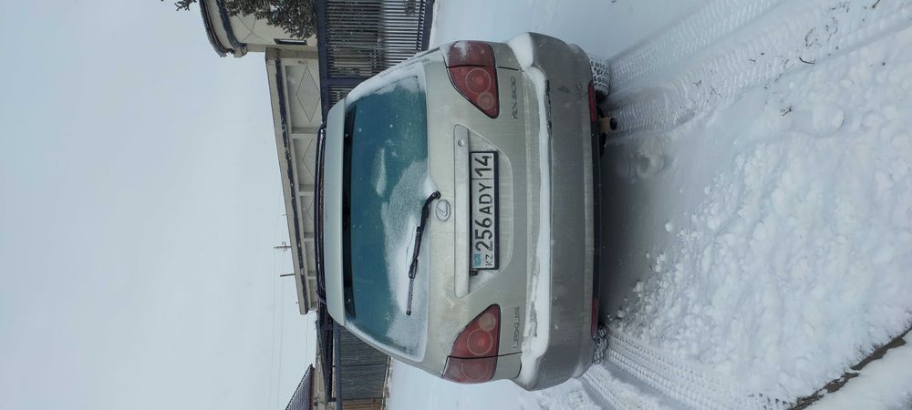 Продам лексус рх300