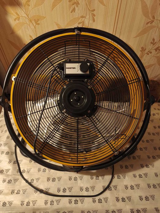 Мощен професионален вентилатор - Master DF 20