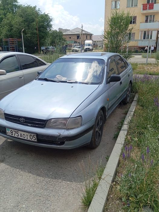 Продам Toyota Carina Е 2.0л