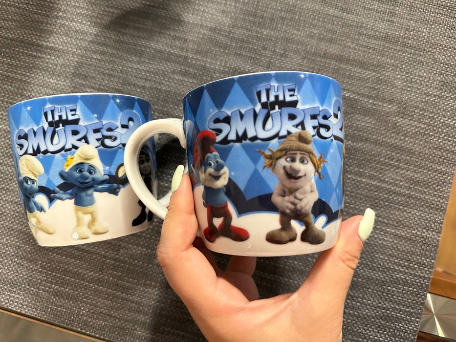 11 броя чаши общо