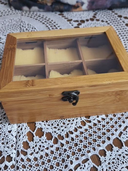 Cutie din lemn pentru ceasuri !