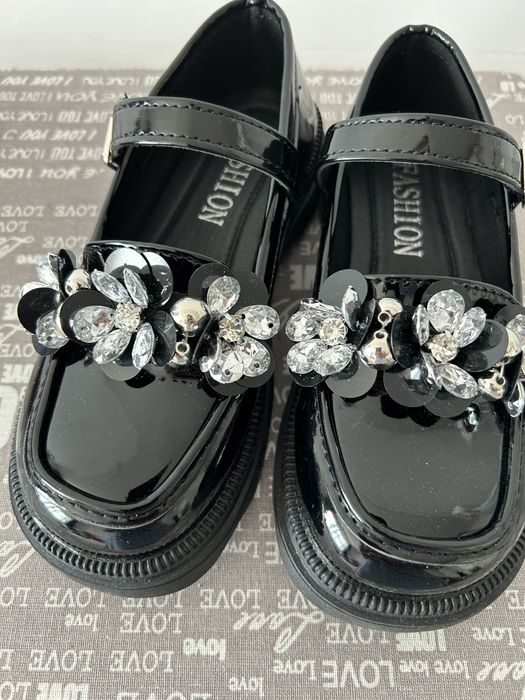 Туфли для девочек