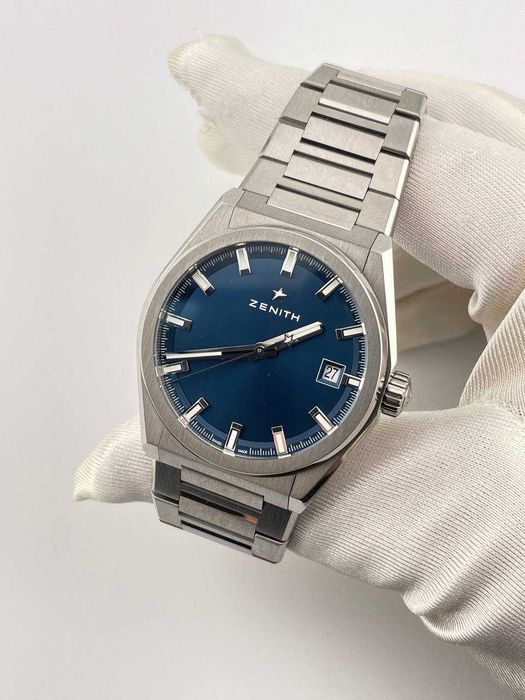 Часы Зенит Defy Classic