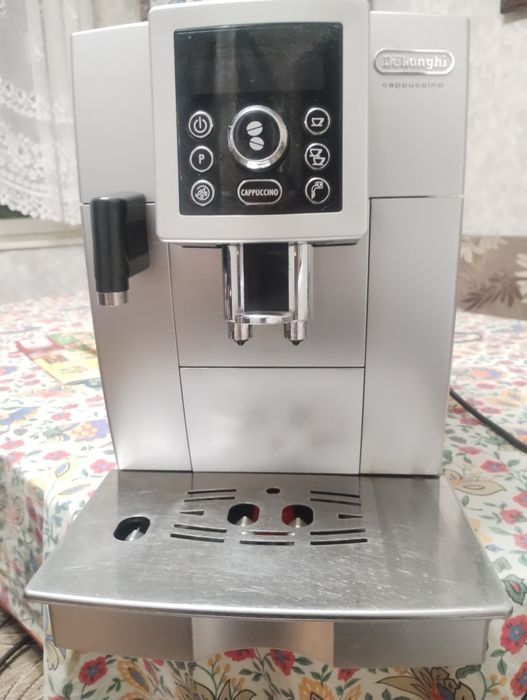Кафе машина delonghi