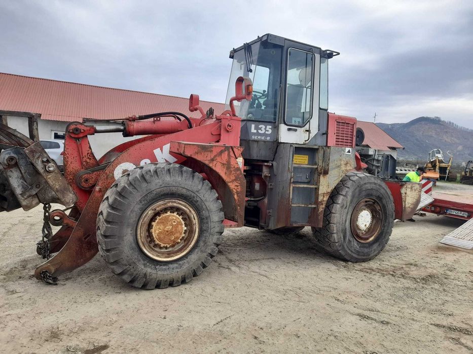 Dezmembrez incarcator frontal vola OK O&K L35 B