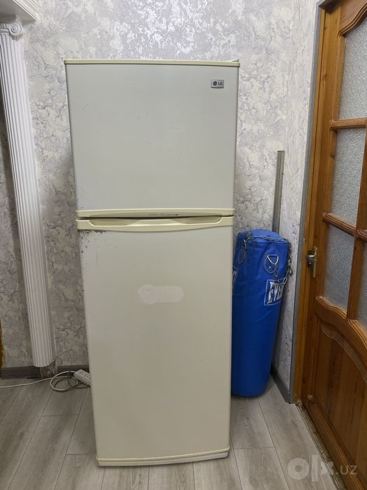 Продается холодильник LG
