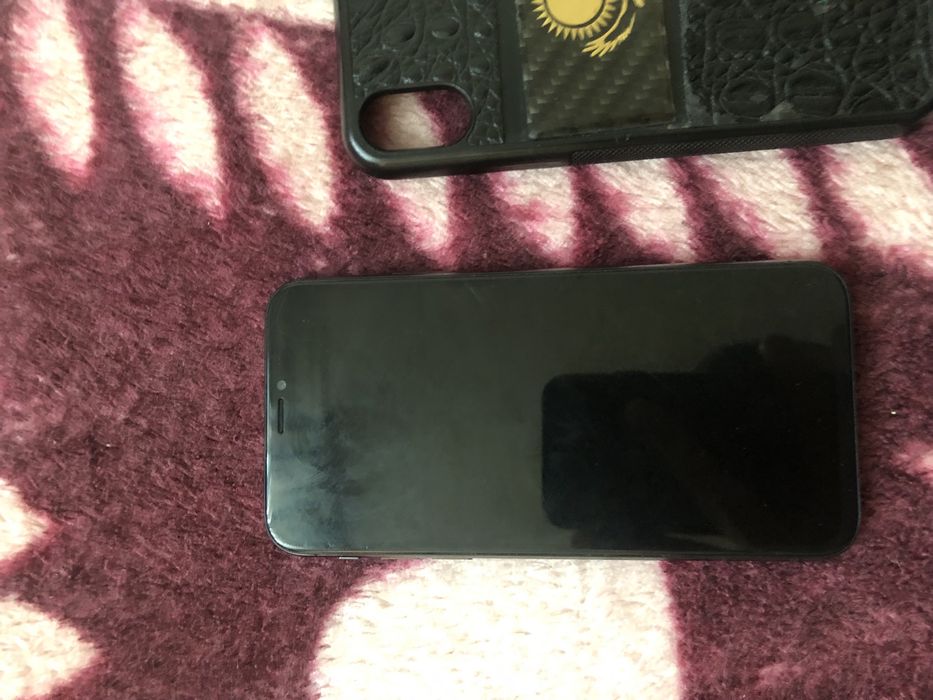 айфон Х  продам с каропкой