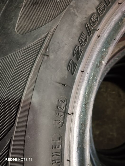 Продам резину 225/65/17