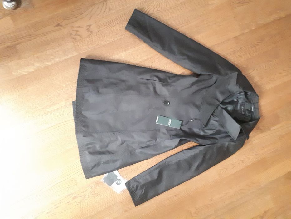 Продам пальто и плащ женские