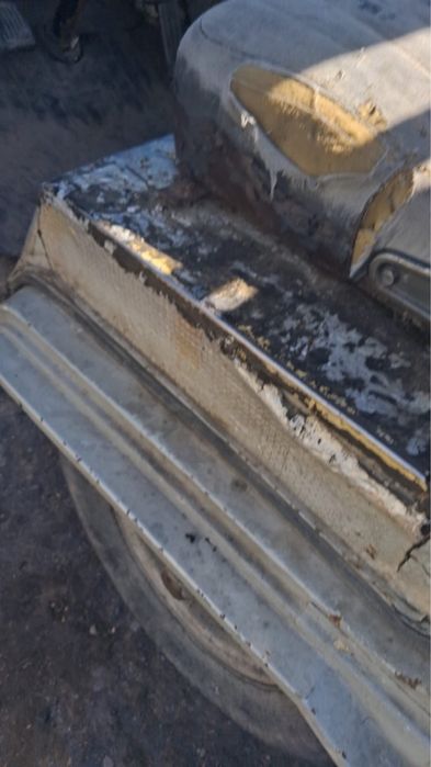 Продам уаз бортовой