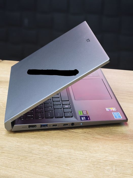Acer Swift X 14 - RTX 4060