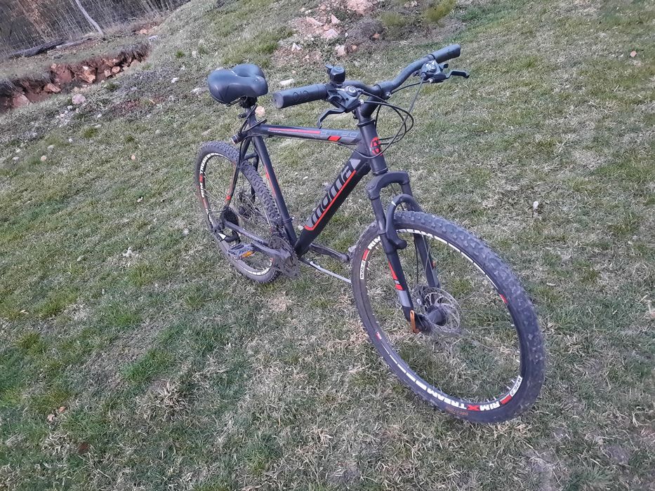 Vând bicicleta în stare bună marca moma