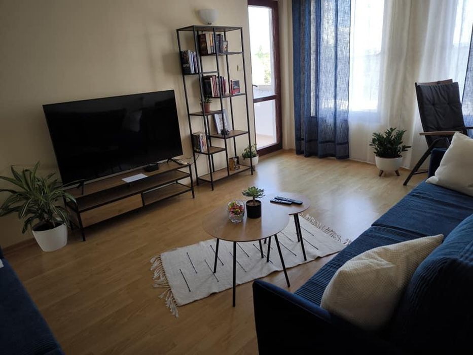 Дава се под наем Двустаен апартамент в Варна, Победа - 77 кв.м за 698.19 € - Снимка #3