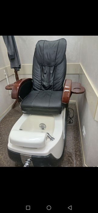 Педикюр кресло сотилади