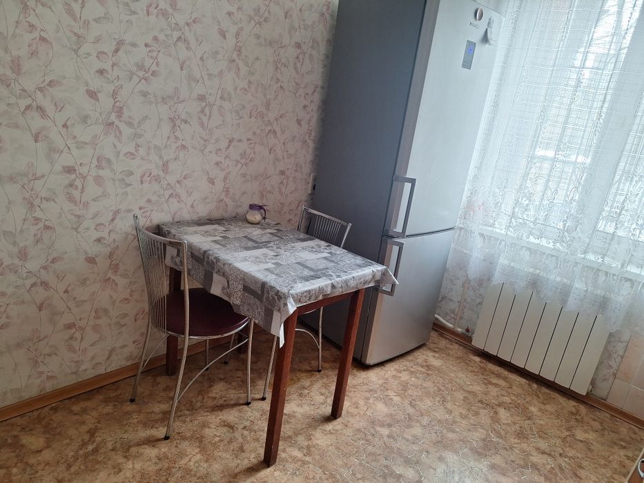 г. Павлодар,  2/9, 85 кв м, р-н ЦОН, Ажар, 19 школа