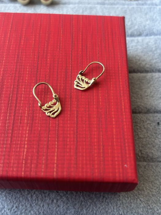 Златни абеци 4.29 гр 14к Стара Българска изработка