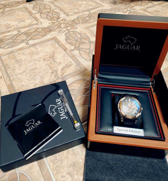 Часовник JAGUAR Special Edition J689/1