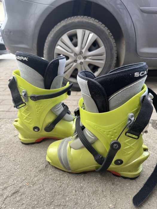 Обувки и ски 30cm