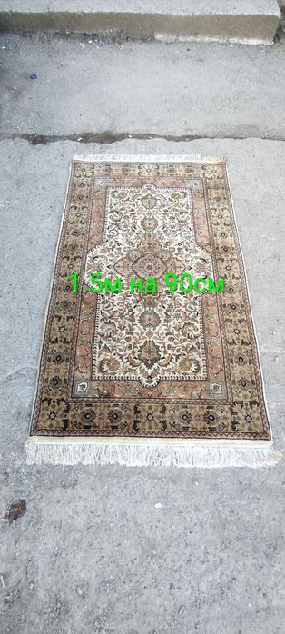 Ръчно тъкани вълнено килими и пътеки.Антики за ценители.Имам и други.