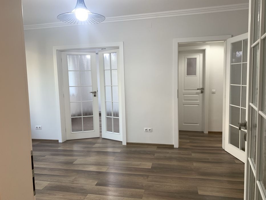 Inchiriez apartament 3 camere ultracentral