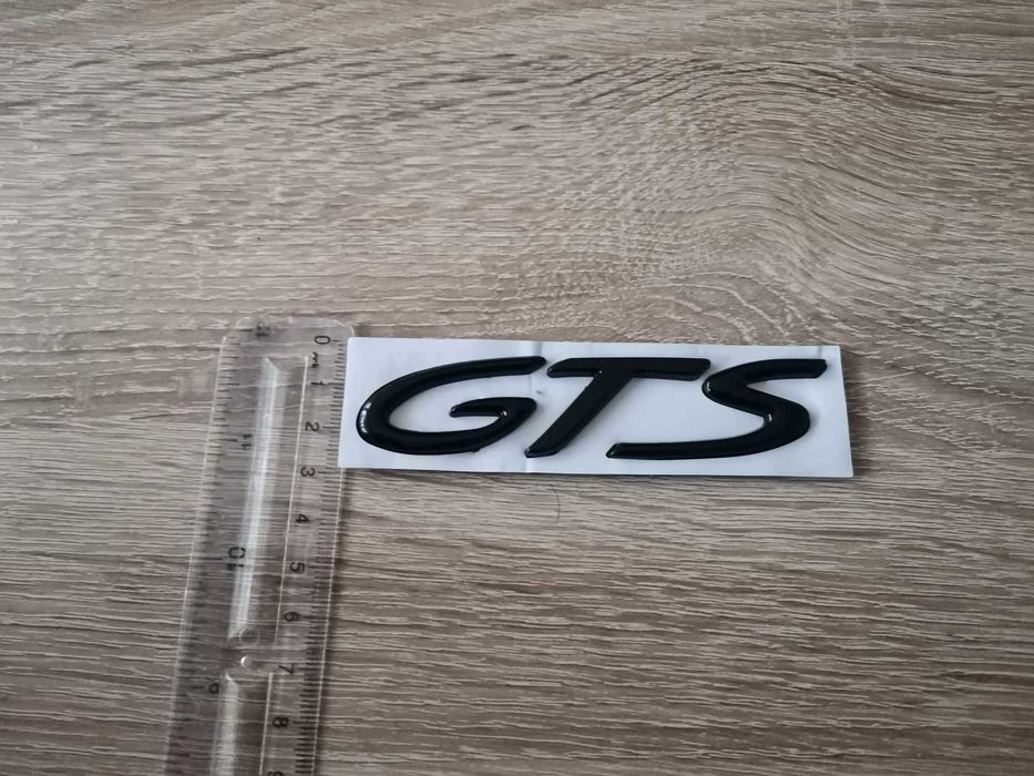 Порше Porsche GTS черен гланц надпис емблема