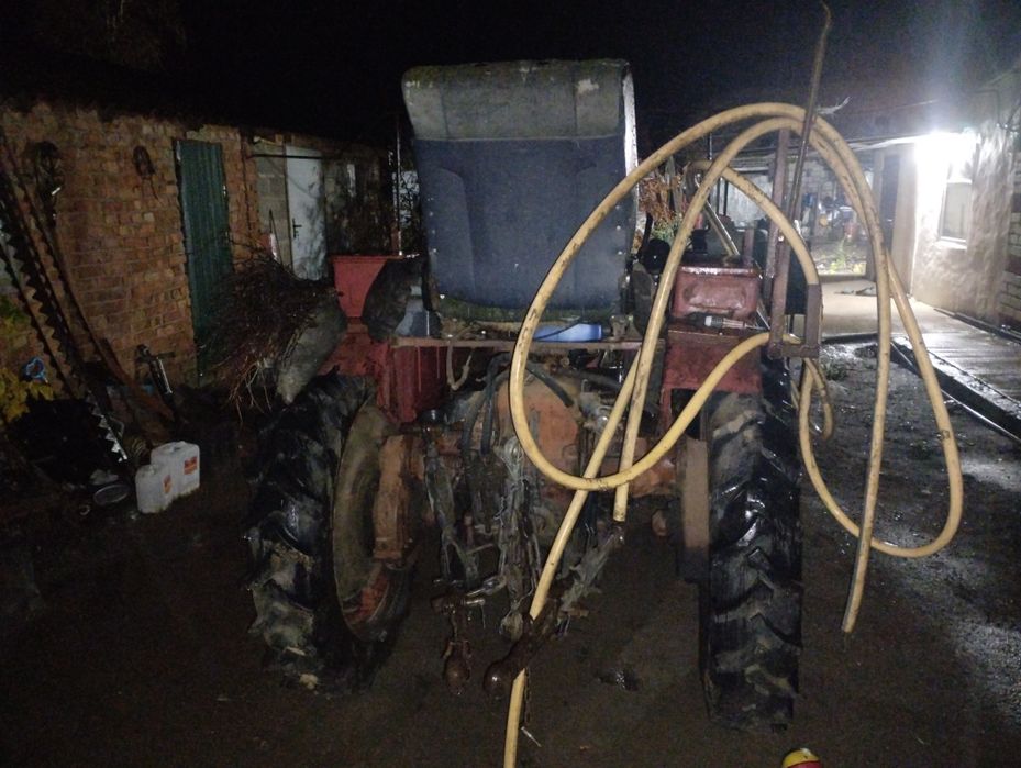 Продам трактор ДТ 20