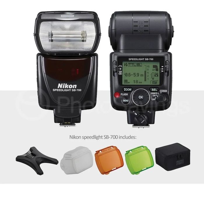 Blit Nikon Speedlight SB-700 Ca Nou