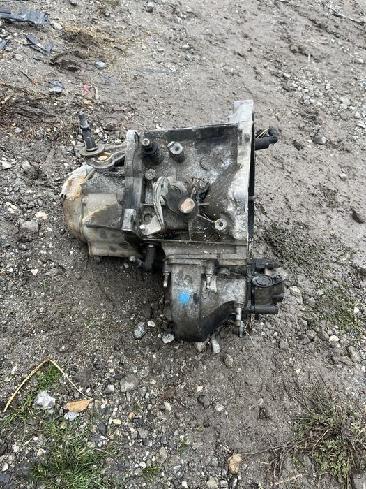 ръчна скоростна кутия peugeot 308 1.6hdi 90кс