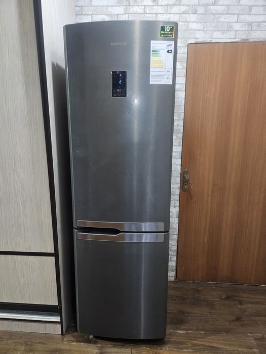Холодильник Samsung No Frost