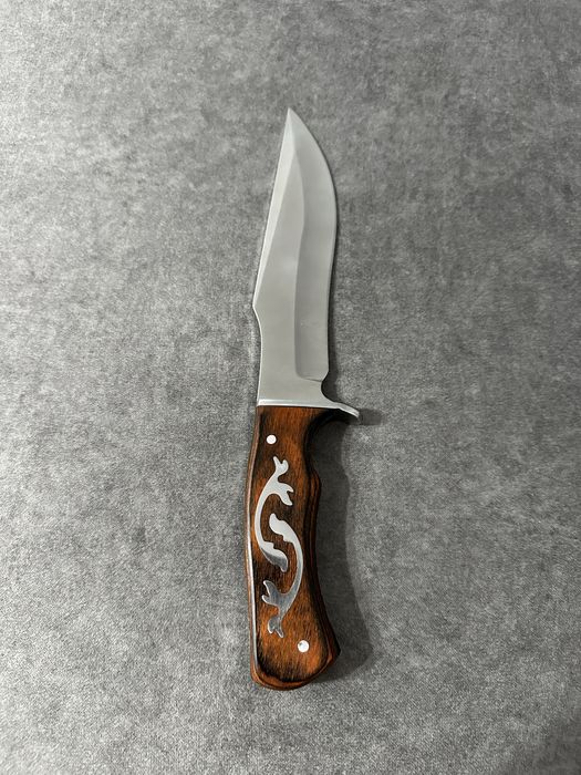 Cuțit Vânătoare Columbia - Design Clasic - Mâner Lemn