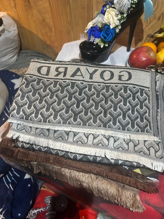 Esarfe dama subțiri de primavara