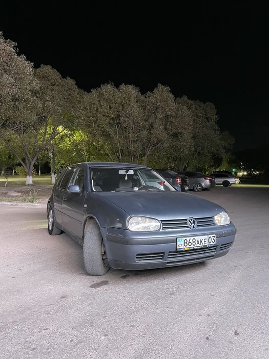 Volkswagen Golf 4