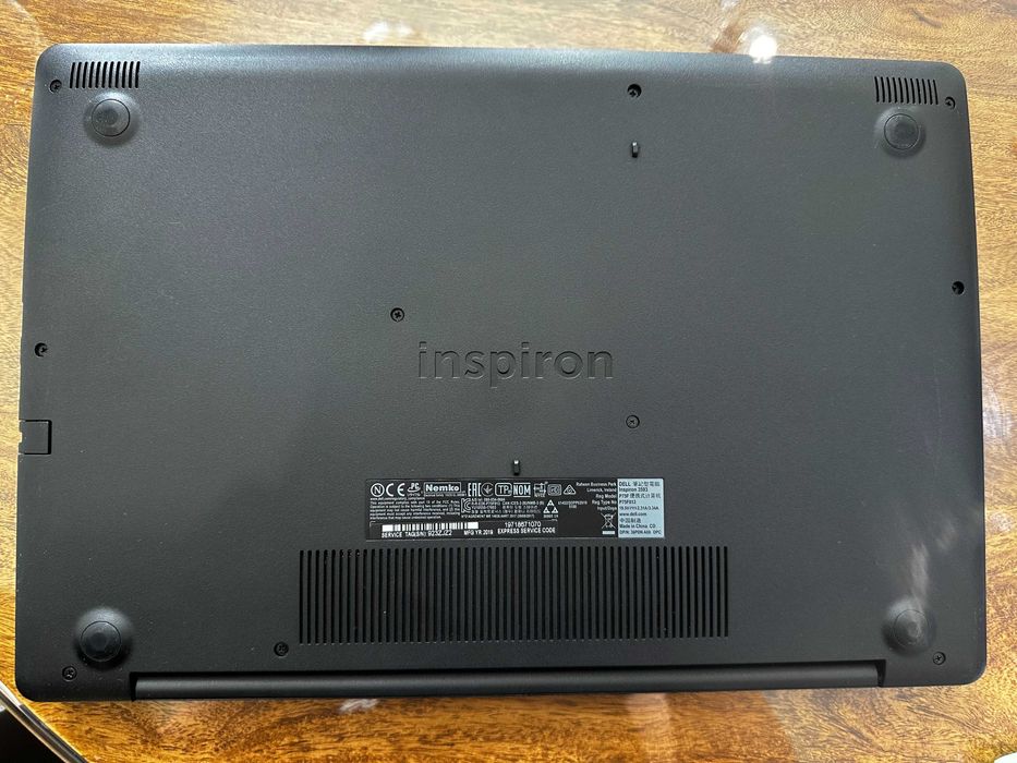 Dell Inspiron 3593 (i5/SSD 512GB) + ПОДАРЪК Геймърски комплект (Logitech/Baseus)