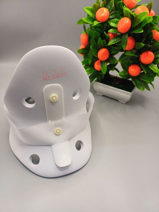 Воротник ортопедический средно жесткий для шеи