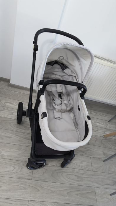 Carucior Cybex Eos 2 in 1+ scoica Aton B2 (pahar nou +saltea pentru landou)