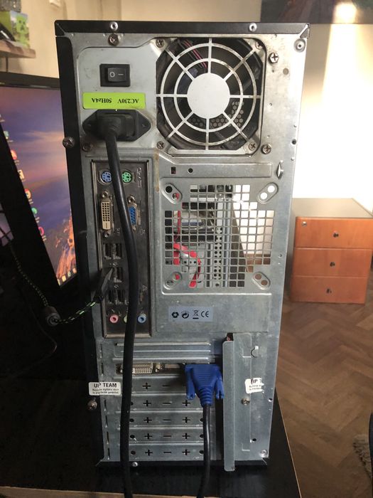 Calculator ASUS  , Citeste descrierea !