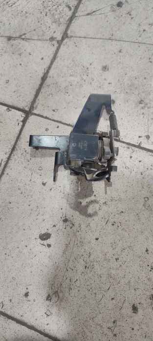 Акселератор 210 Мерседес