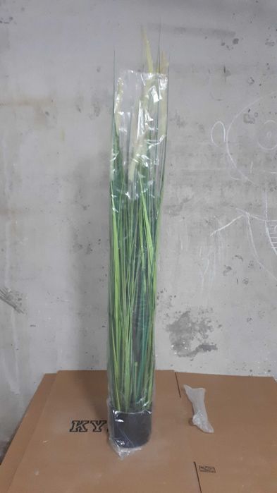 Продам искусственные растения ИКЕА