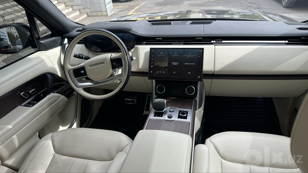 Range Rover P530 Long 2023 год