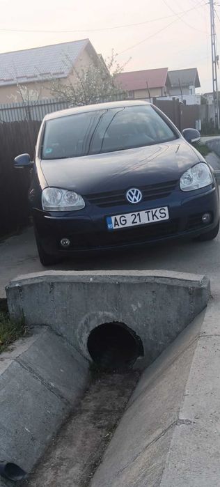 Vând golf 5, 1.4 TSI ,trapa ,încălzire în scaune