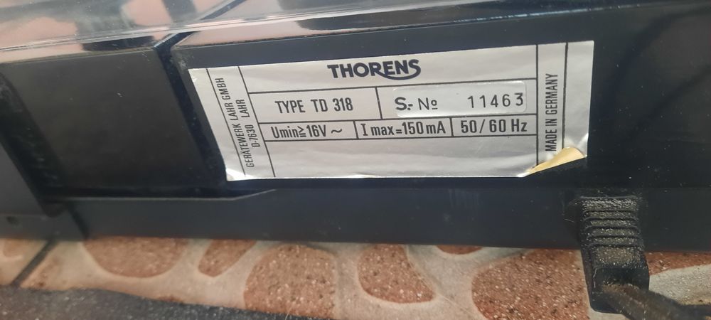 ГРАМОФОН Thorens TD318