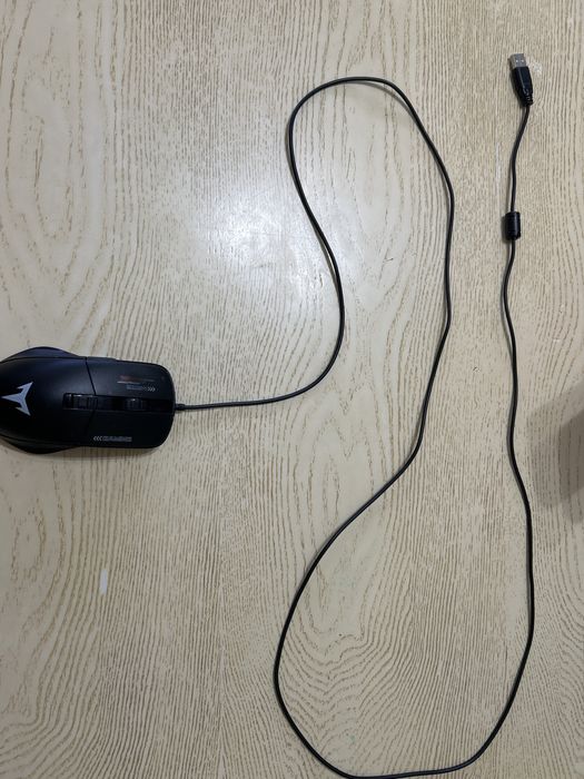 Продам мышку игровая