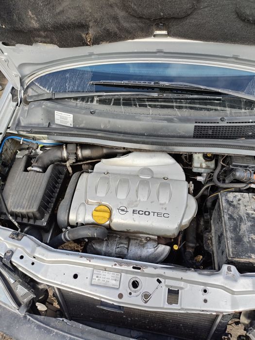 Продам Опель Зафира