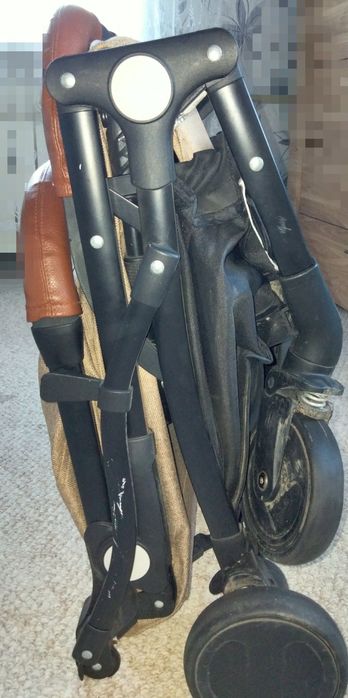 Детская коляска прогулочная