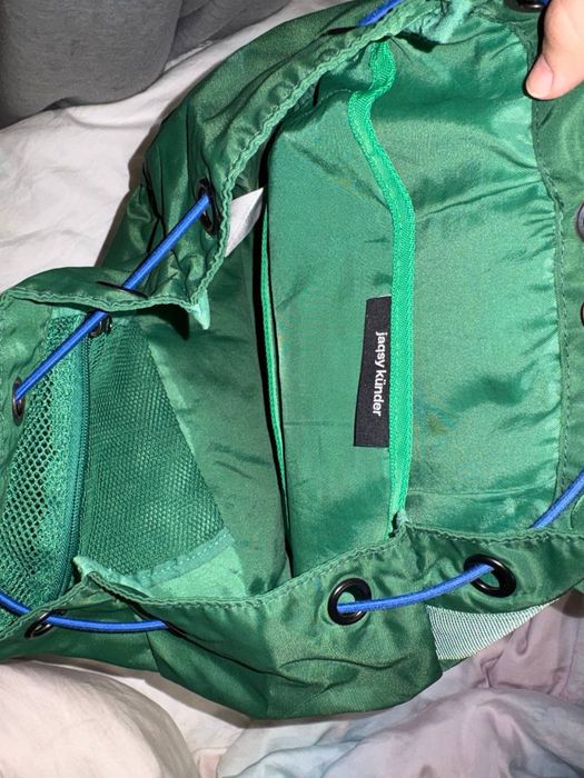 Продам зеленный рюкзак QR