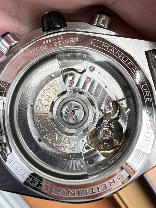 Breitling Super Chronomat B01 44 – премиум изпълнение