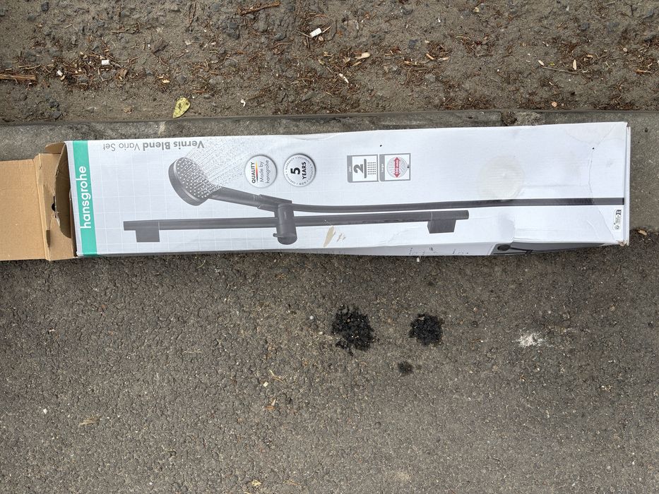 Para dus furtun si suport hansgrohe vernis