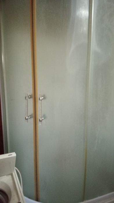 Cabină duș nefuctională