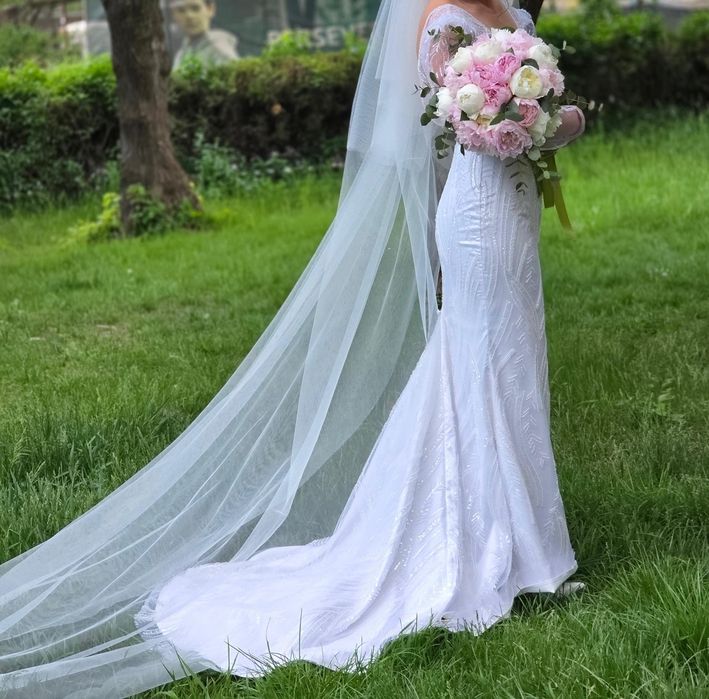Rochie de mireasa sirena